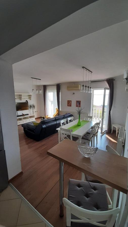 Apartman Ana & Marta เซนญ์ ภายนอก รูปภาพ