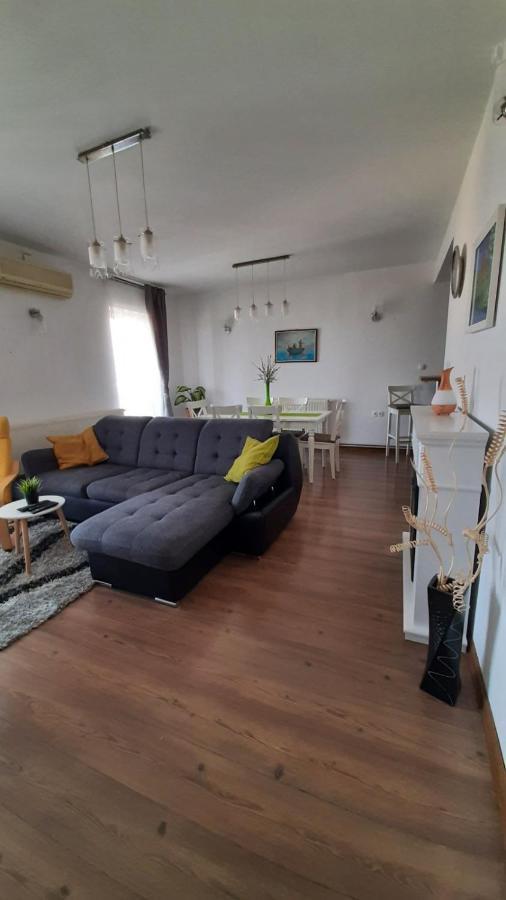 Apartman Ana & Marta เซนญ์ ภายนอก รูปภาพ