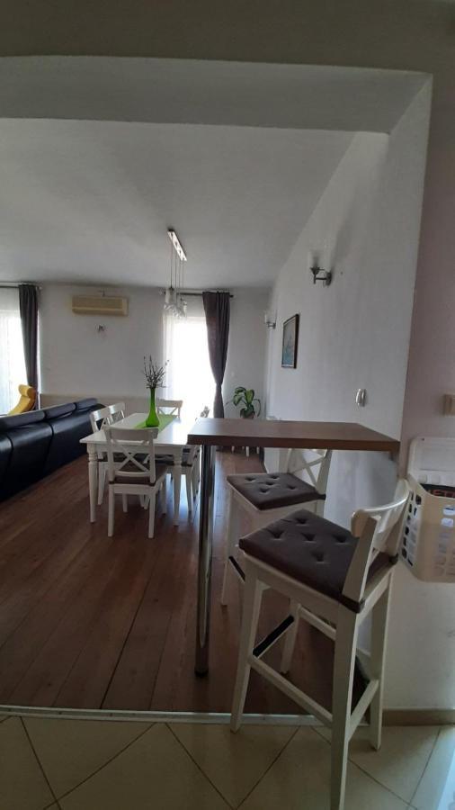 Apartman Ana & Marta เซนญ์ ภายนอก รูปภาพ